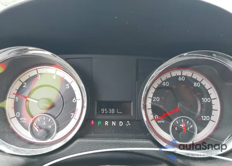 2014 Dodge Grand Caravan Sxt z USA, uszkodzony, nr VIN 2C4RDGCG9ER391191